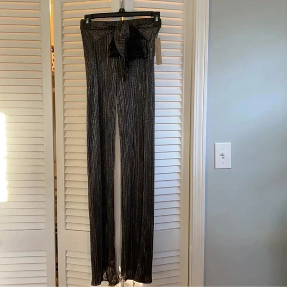 Fourteen & 9th Black Sliver Shimmer Pants-Size Medium - Picture 5 of 5